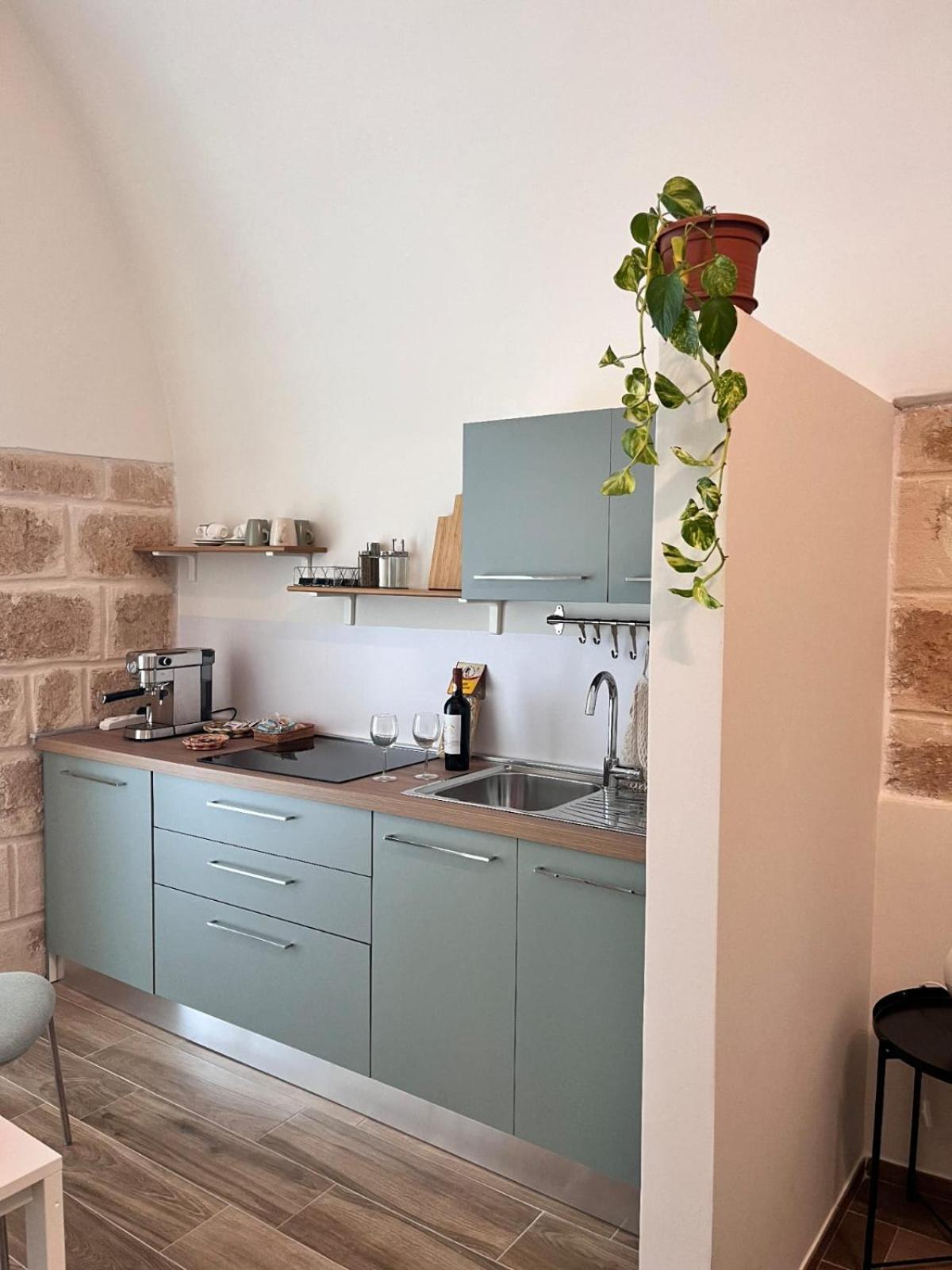 Vita Lenta Apulian Rooms Trani Exterior foto